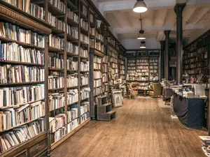 14 Reading Jokes For Bookworms