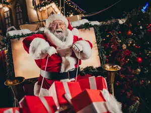 19 Jokes About Santa That Sleigh