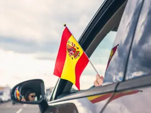 What are rental cars called in Spain?