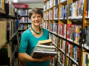 What does the librarian say when she has to leave?