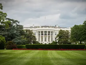 Which former US President was always cold?