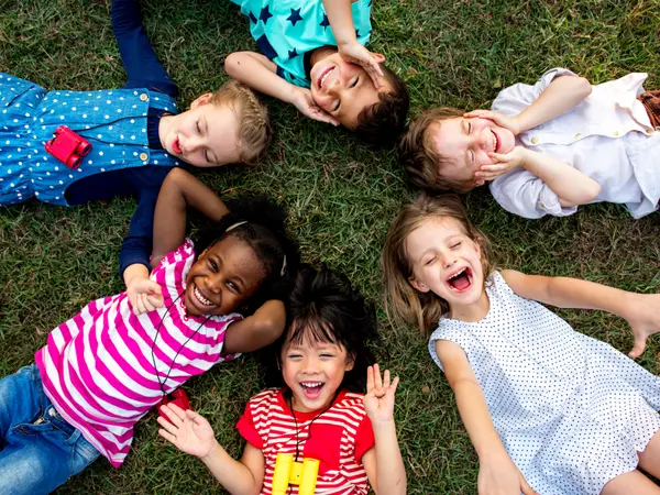 10 Relatable (and Hilarious) Tweets About Parenthood