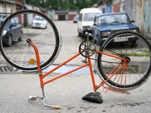 Why did he change his bike's tires?