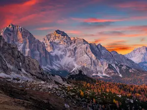 Why don't mountains get cold in the winter?